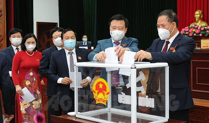 Đồng chí Phạm Xuân Thăng trúng cử Chủ tịch HĐND tỉnh với số phiếu tuyệt đối